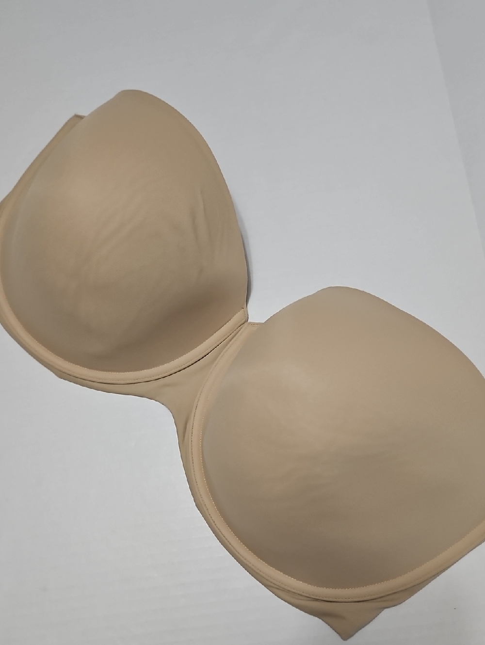 Cacique Strapless Underwire Smooth Seamless Nude Bra Size 40K